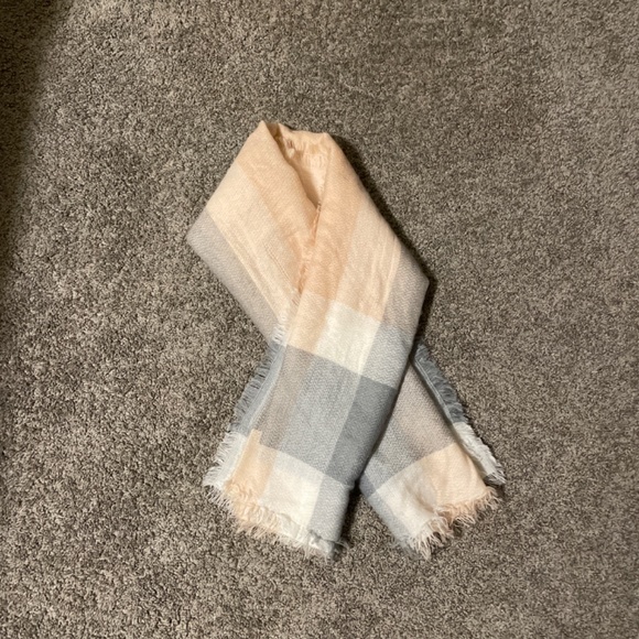 Scarf - Picture 2 of 2